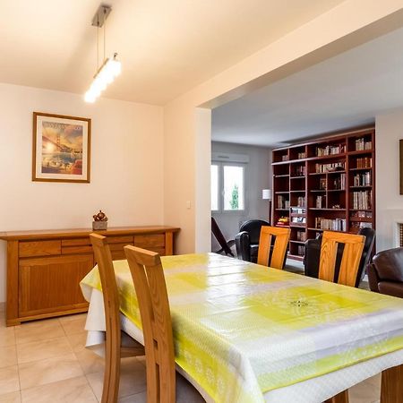 4 Bedroomed Near Disneyland Paris Coupvray Exterior foto